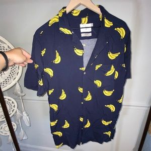 Navy blue banana button up!